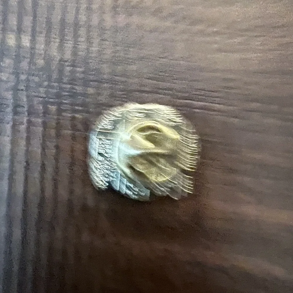 New Jersey Odyssey of the‎ Mind Hat Lapel Vest Souvenir Pin 'Tomato' (PL0202)
